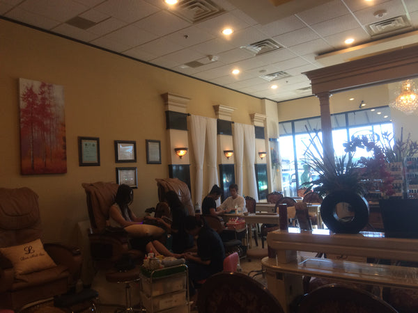 Lux Nail Spa