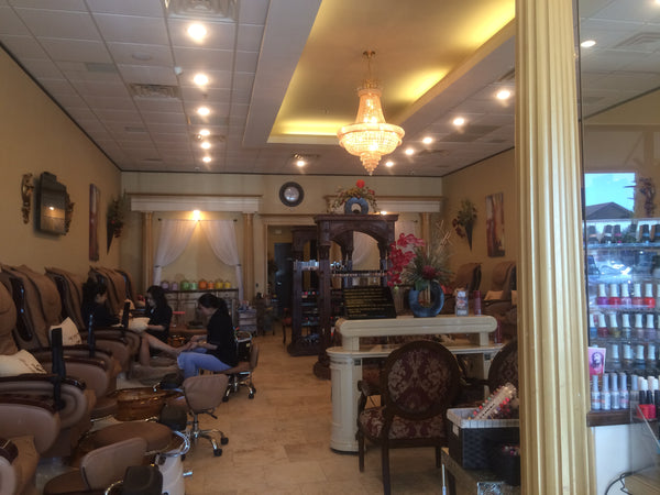 Lux Nail Spa